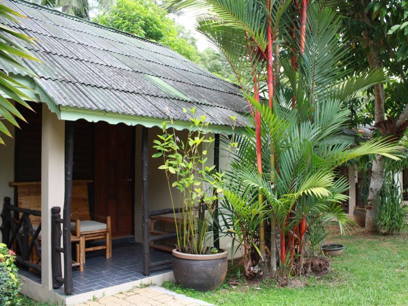 Garden Cottage Phuket Esterno foto